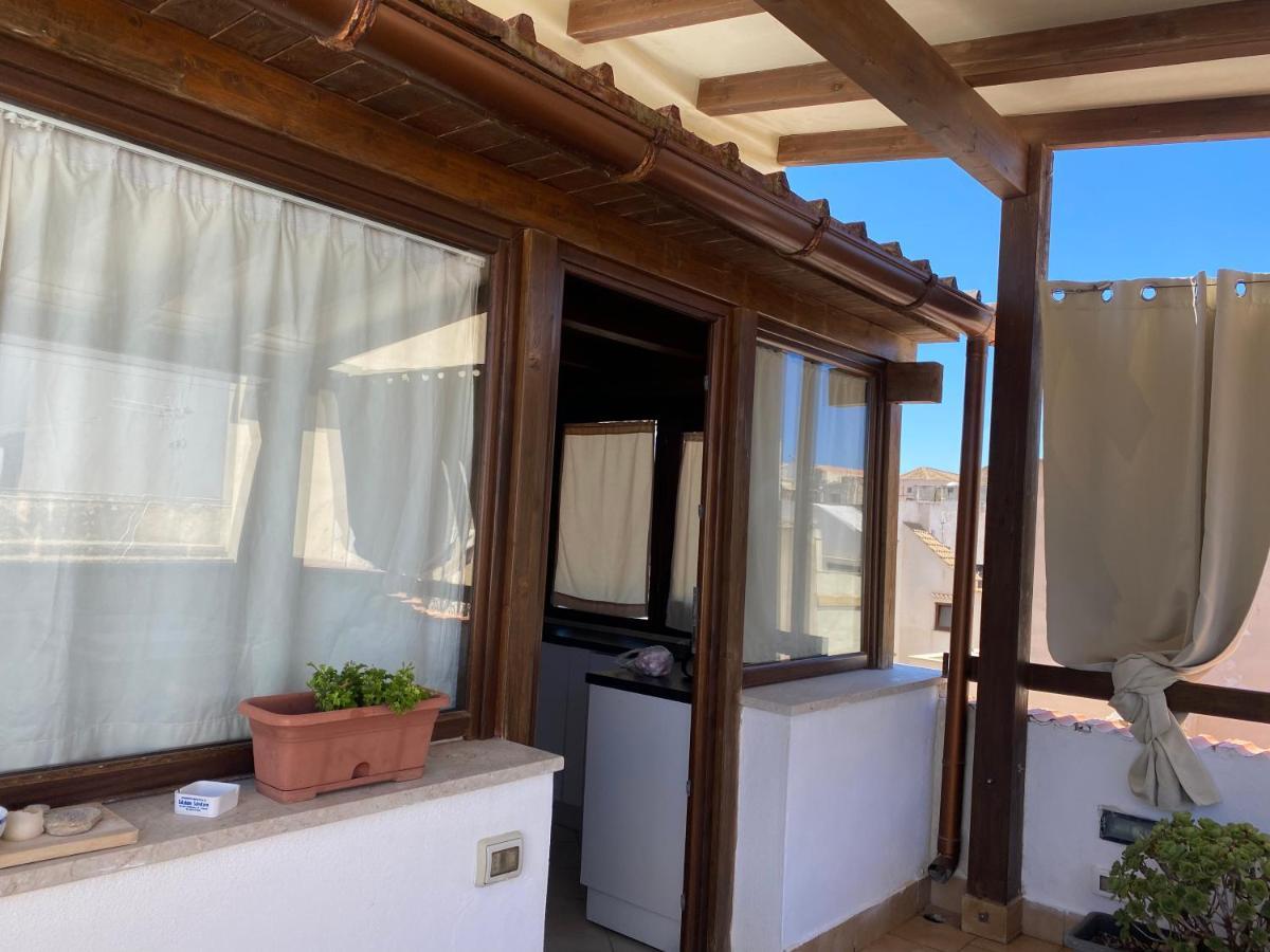 Apartmán Mansarda Con Terrazzo Trapani Exteriér fotografie