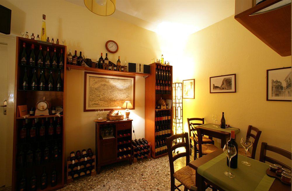 Apartmán Mansarda Con Terrazzo Trapani Exteriér fotografie